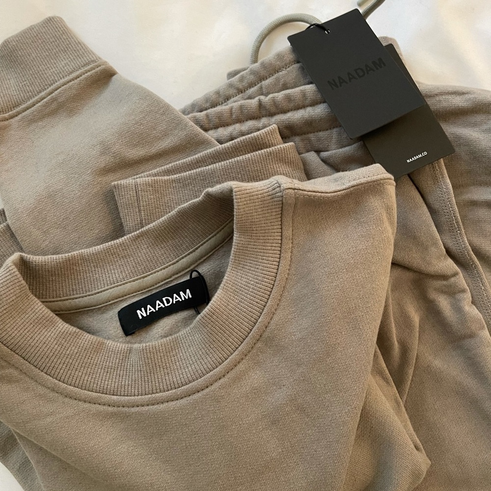 NWT NAADAM sweatsuit - light army green. size XS-S